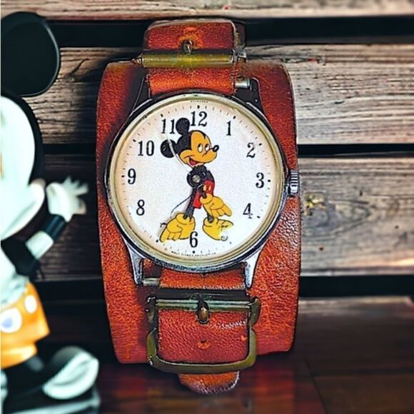Vintage Mickey Mouse Watch - Brown Leather Buckle Band l Unisex main image 7